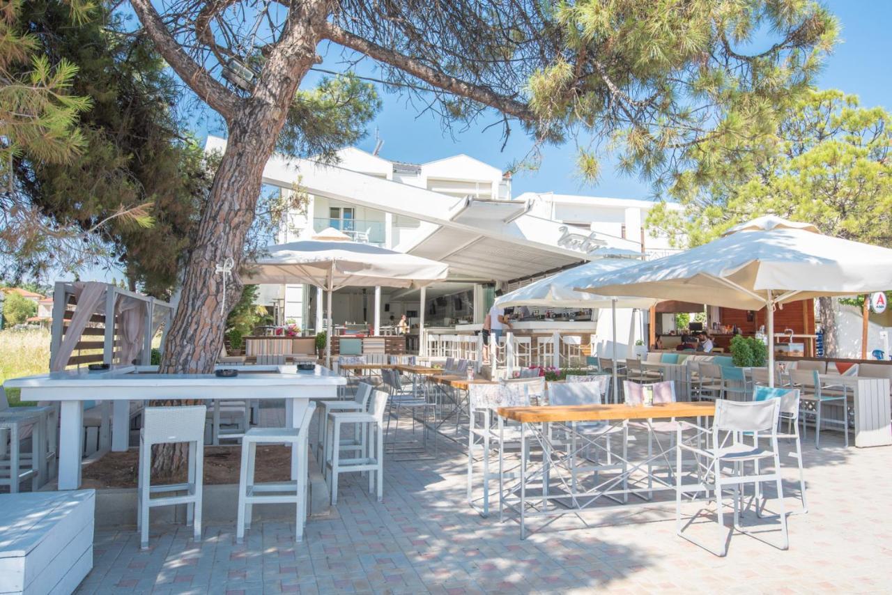 Vertigo Seaside Apartments Никити Экстерьер фото
