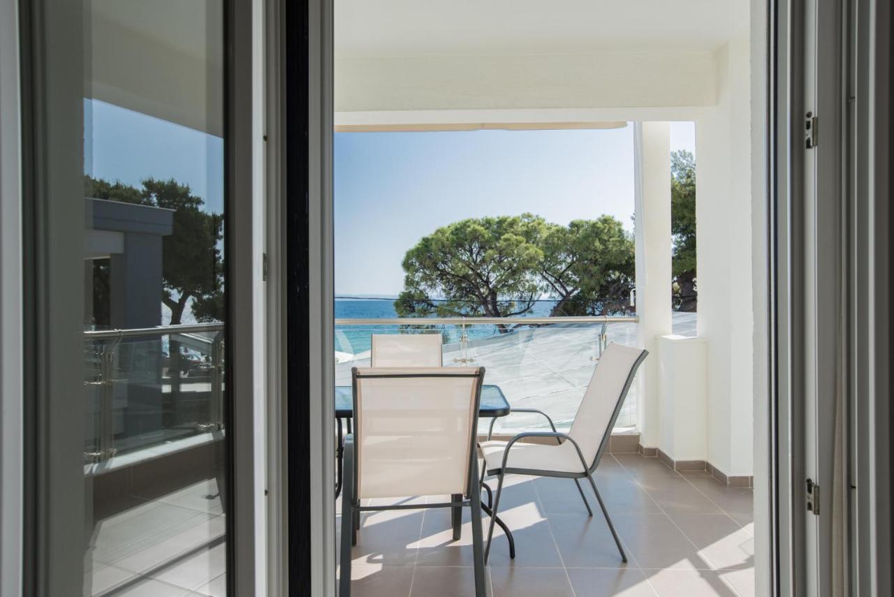 Vertigo Seaside Apartments Никити Экстерьер фото