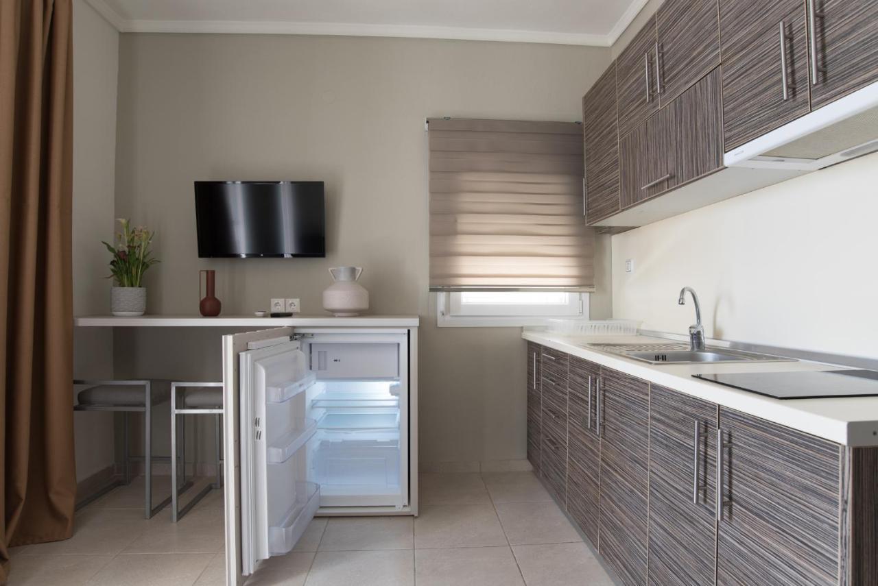 Vertigo Seaside Apartments Никити Экстерьер фото